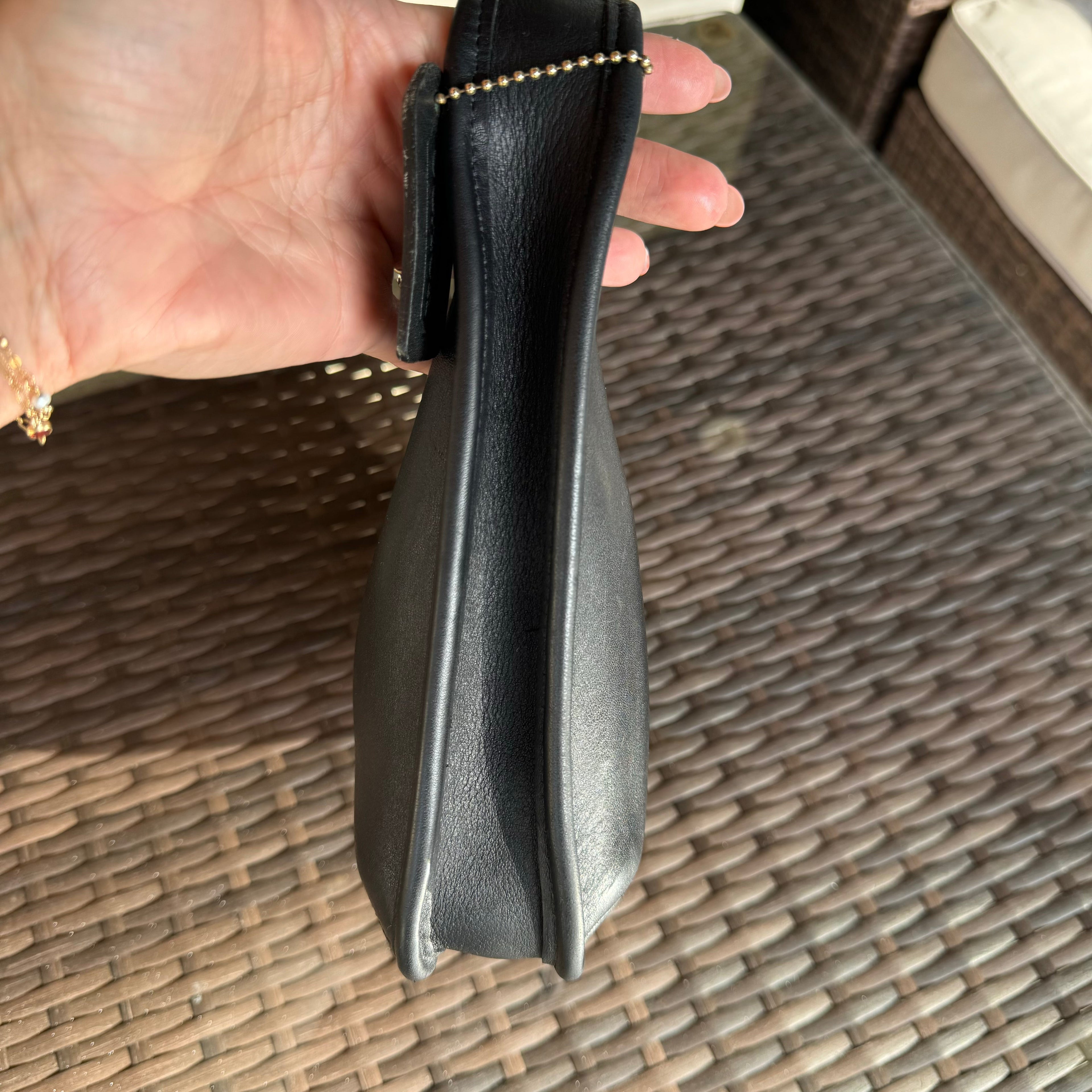 Vintage Coach Black 9020 Mini Ergo Zip🤎🌆