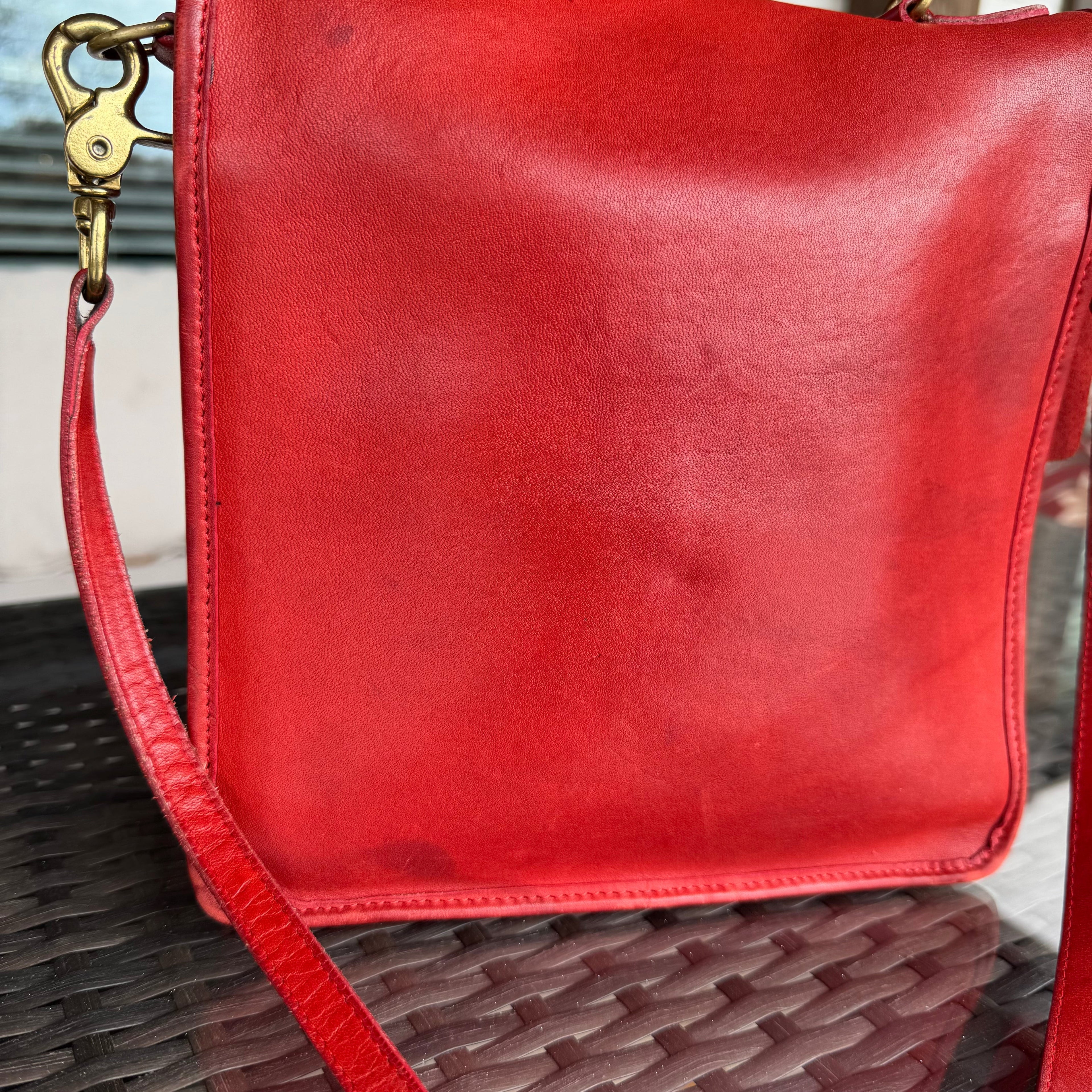 Vintage Coach Red Station Bag 5130🍬⚡