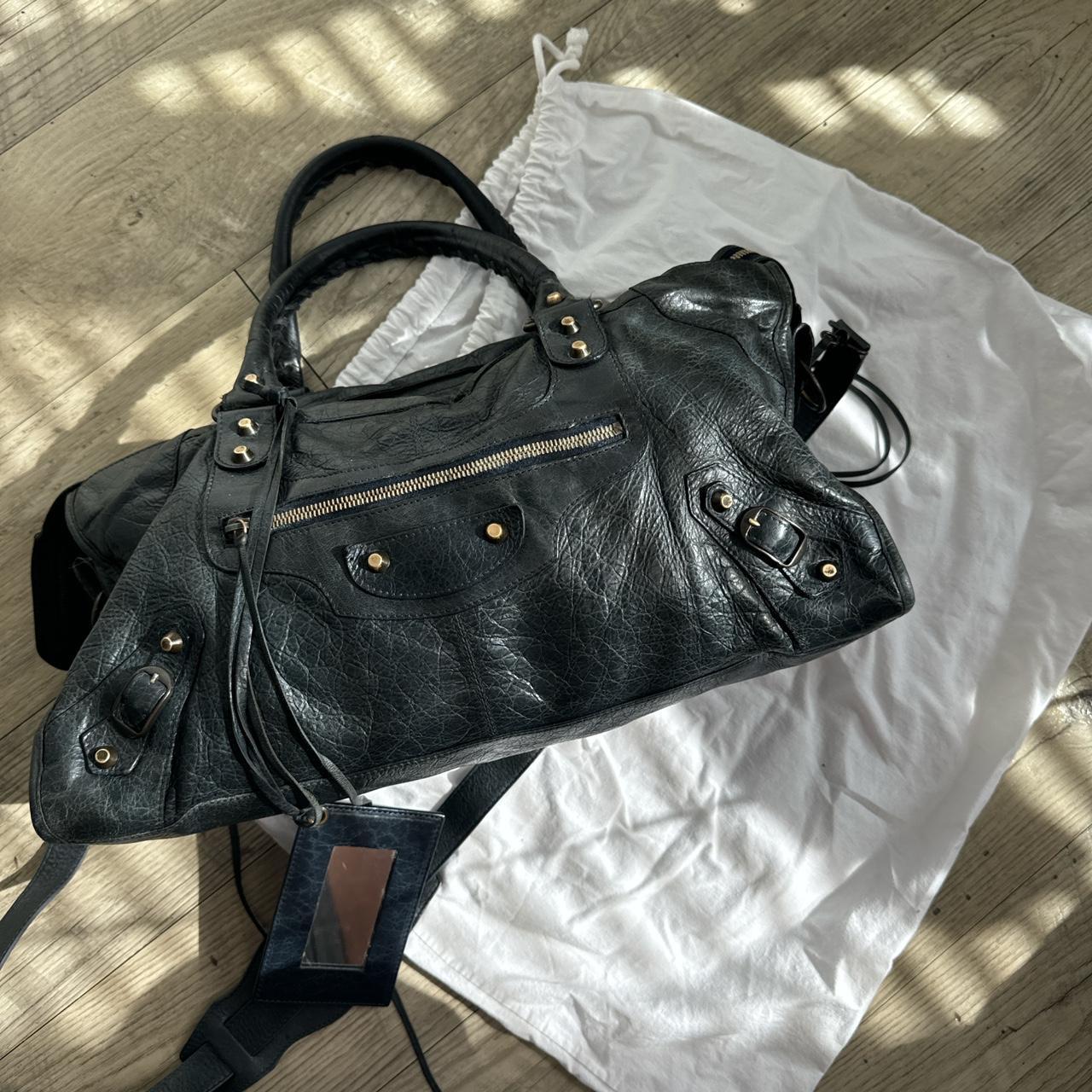Authentic black balenciaga city bag part time with a...🍒❤️🔥