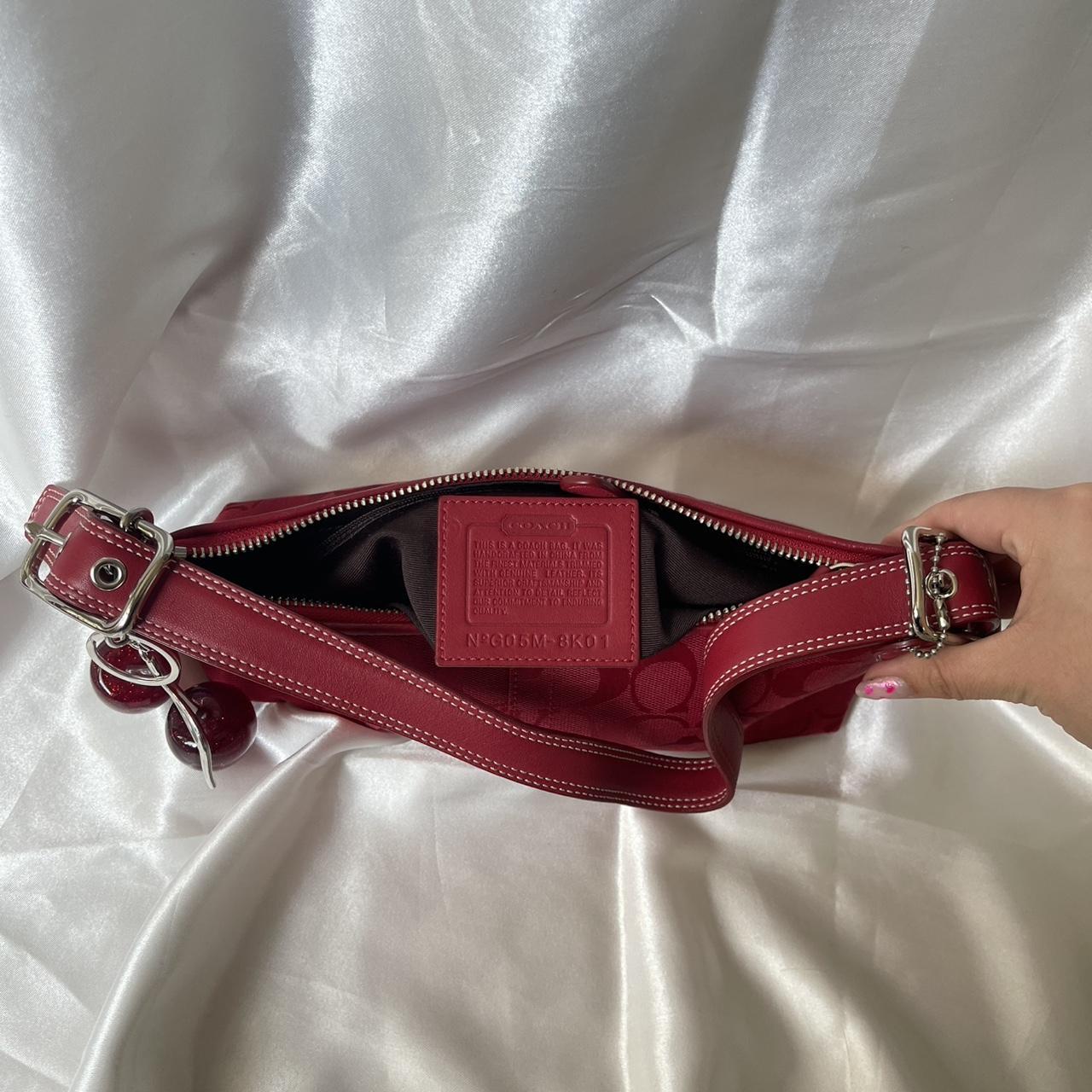 2004 Signature Coach Baguette Demi 🍒❤️🔥
