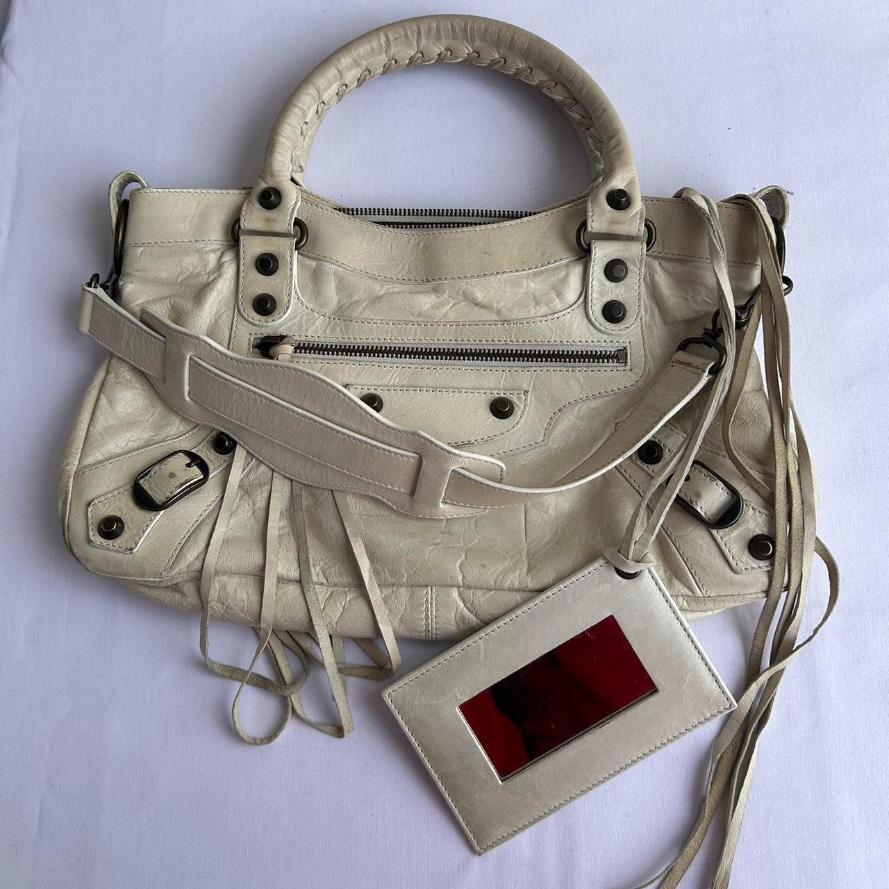 š¬ā”PreOwned RARE Balenciaga āthe firstā small/ medium city bagš¬ā”
