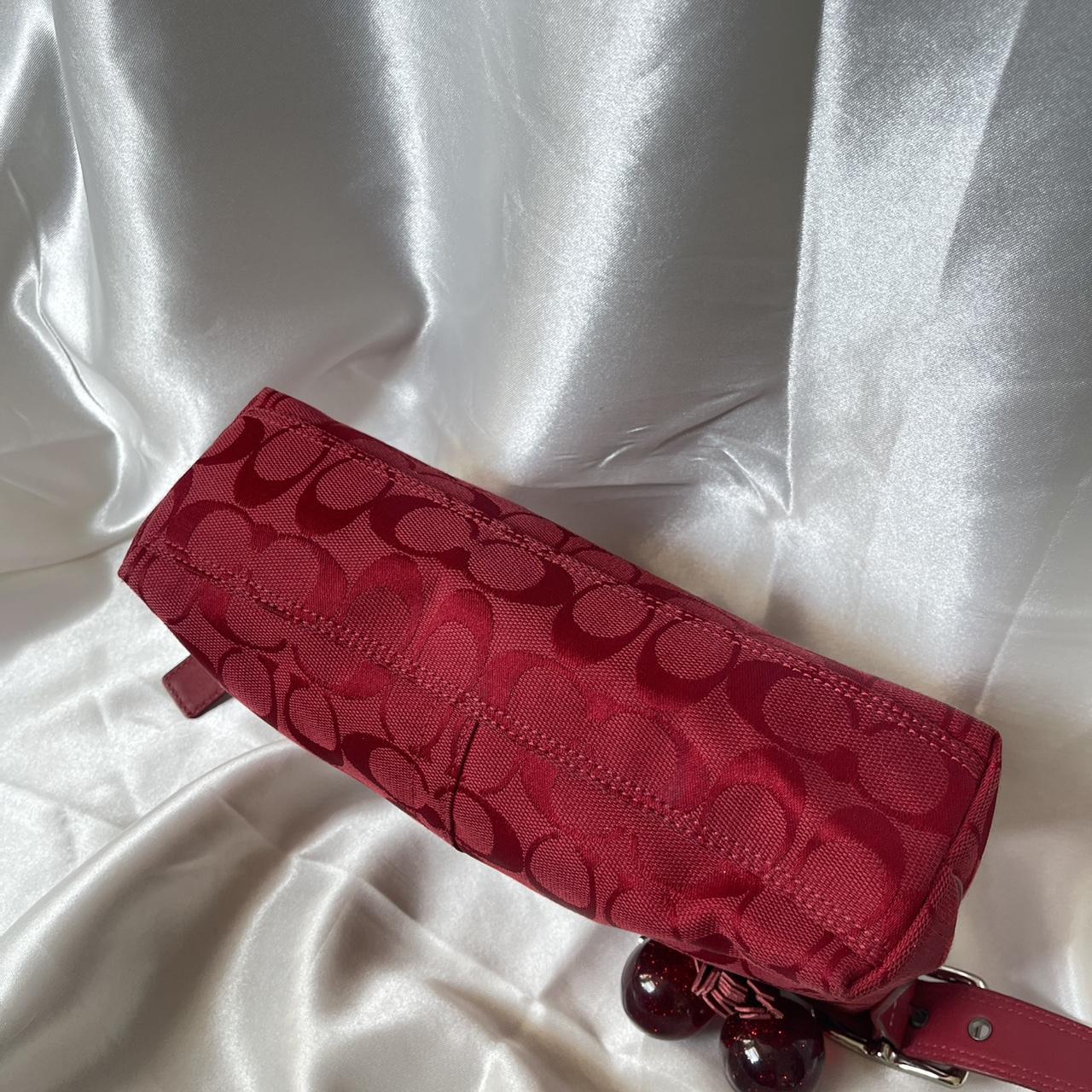 2004 Signature Coach Baguette Demi 🍒❤️🔥