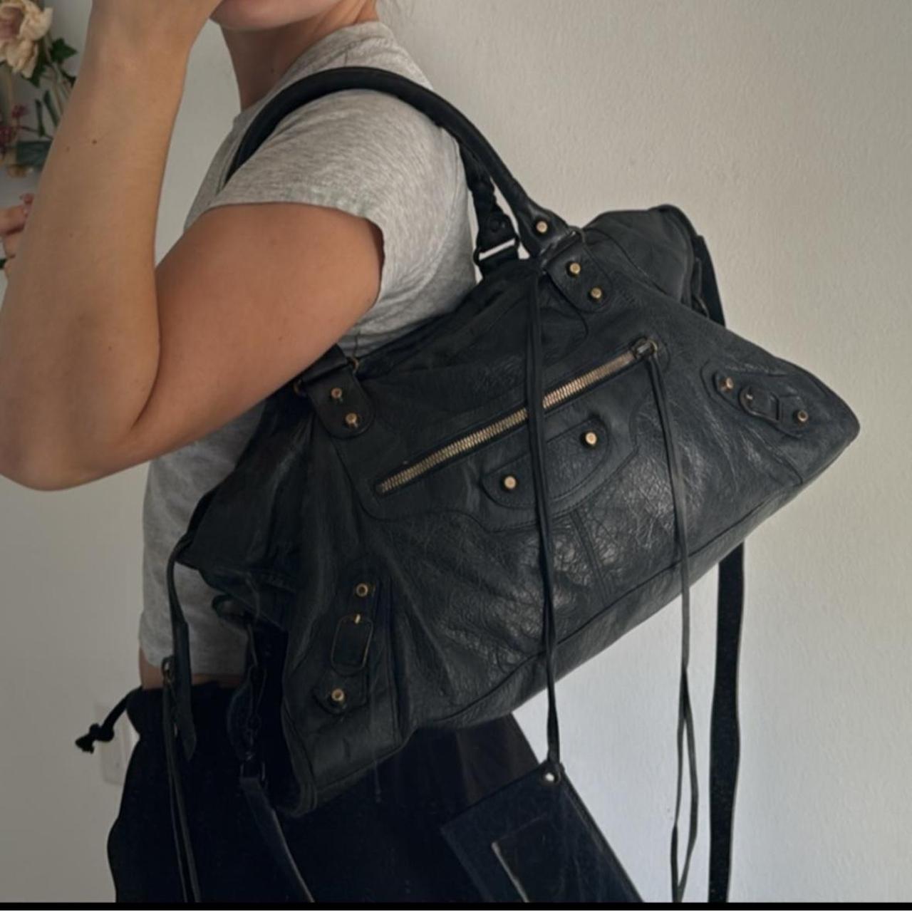 Authentic black balenciaga city bag part time with a...🍒❤️🔥