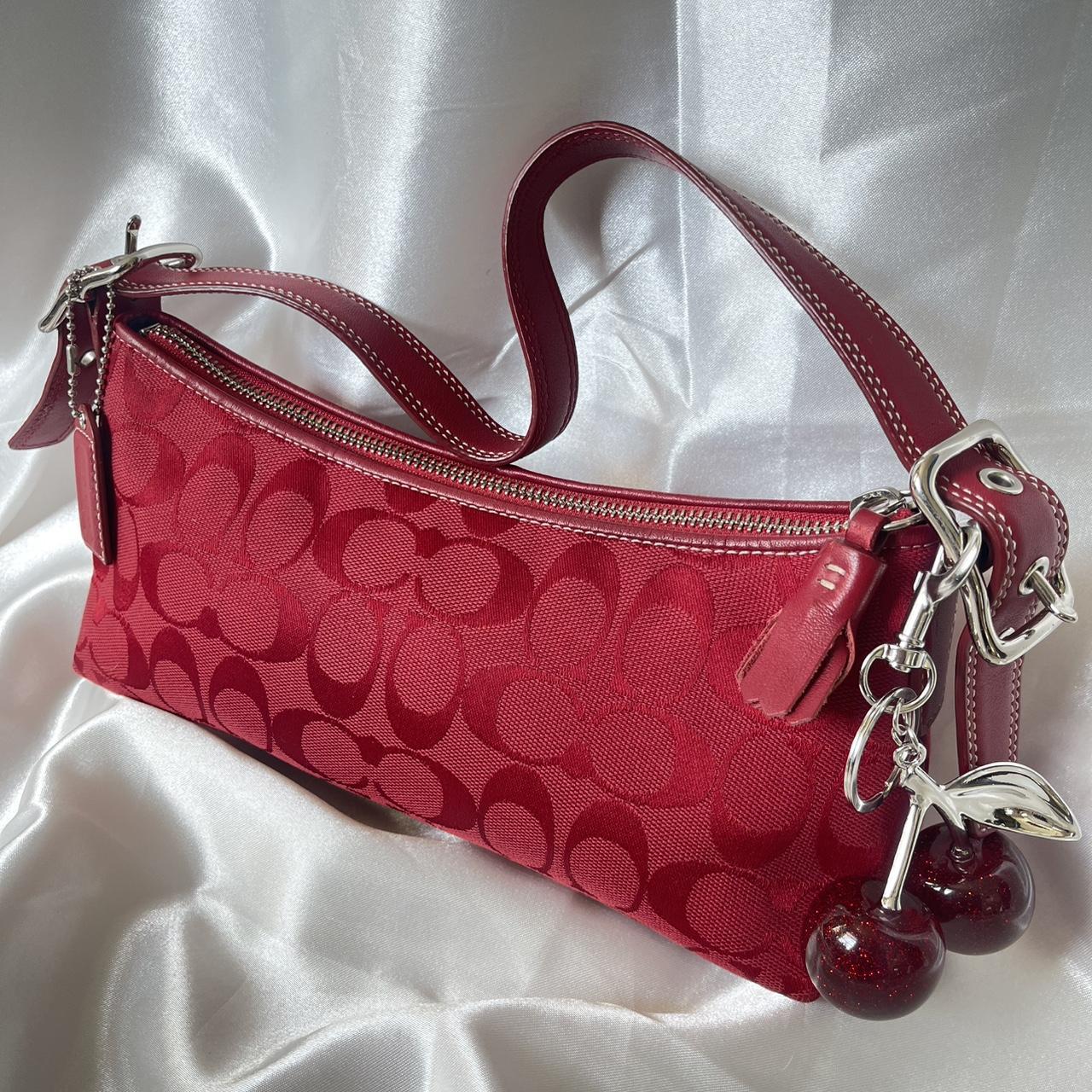 2004 Signature Coach Baguette Demi 🍒❤️🔥