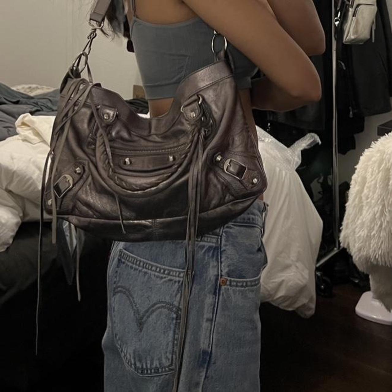 š©·šPreowned RARE BALENCIAGA METALLIC SILVER CITY BAGš©·š