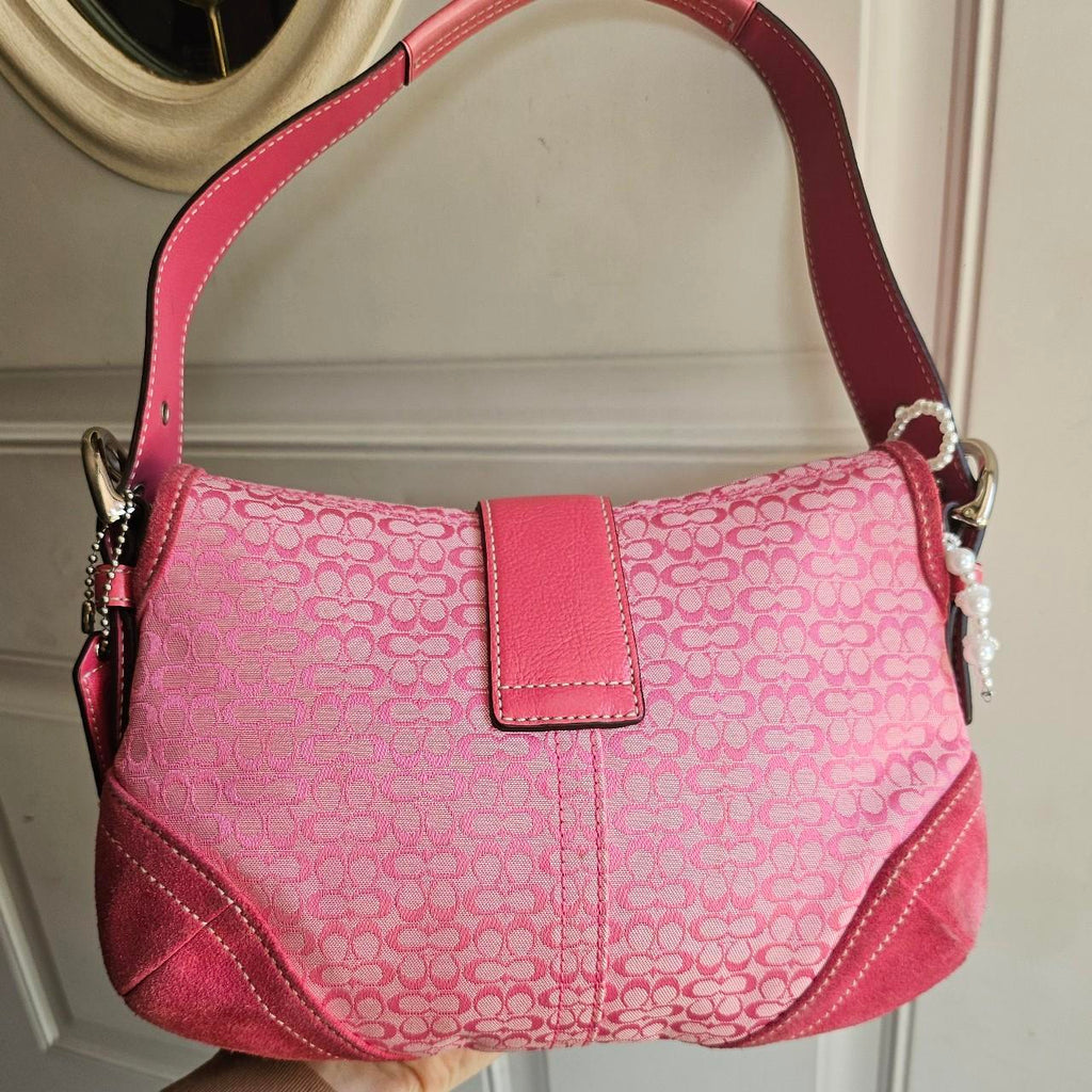 Vintage Coach Mini Soho Buckle Flap Pink Shoulder Purse🌺🩷