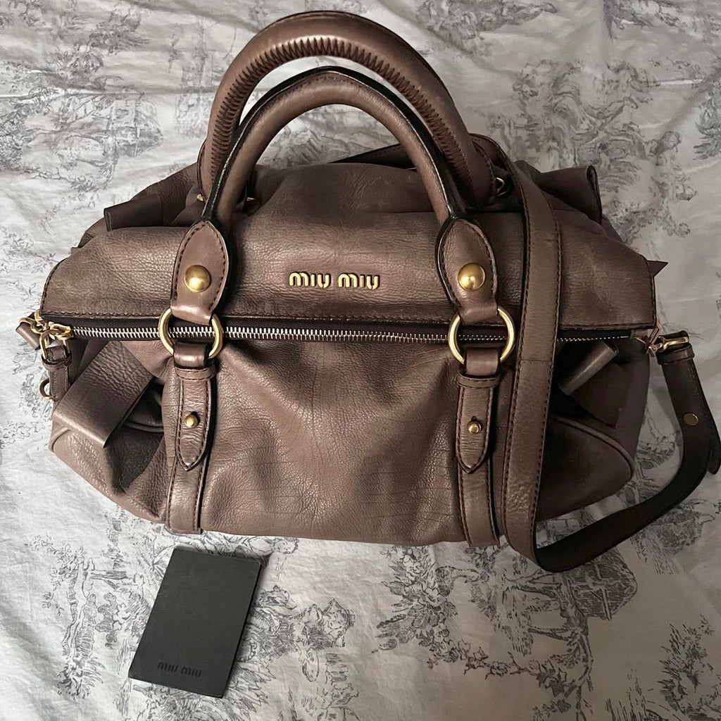 Authentic Miu Miu Purple Grey Leather Vitello Lux Bow Bag In Gold Hardware With Removable Strap🤎🌆