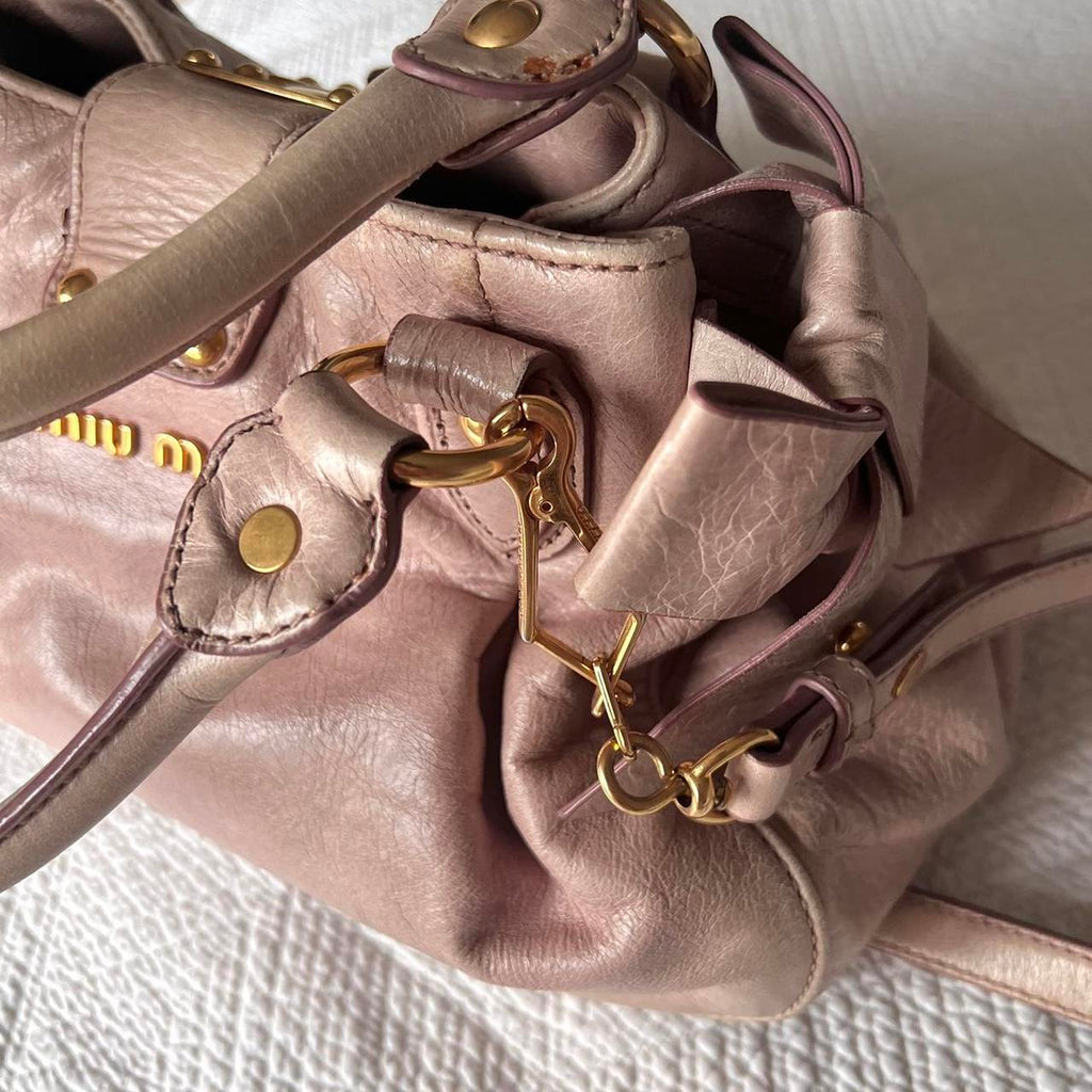 Authentic Light Pink Miu Miu Vitello Leather Bow Bag With Gold Hardware And Removable Strap🤍🗻