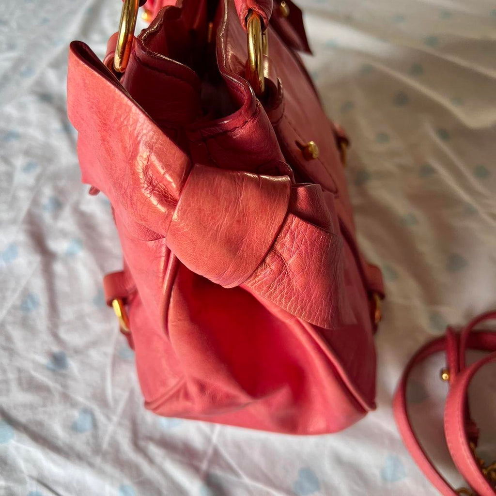 Authentic Pink Miu Miu Vitello Lux Bow Bag With Gold Hardware🍒❤️‍🔥